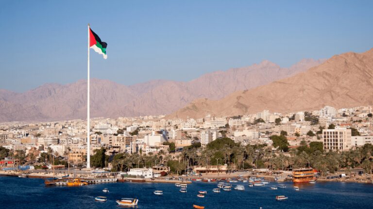 jordania z przewodnikiem